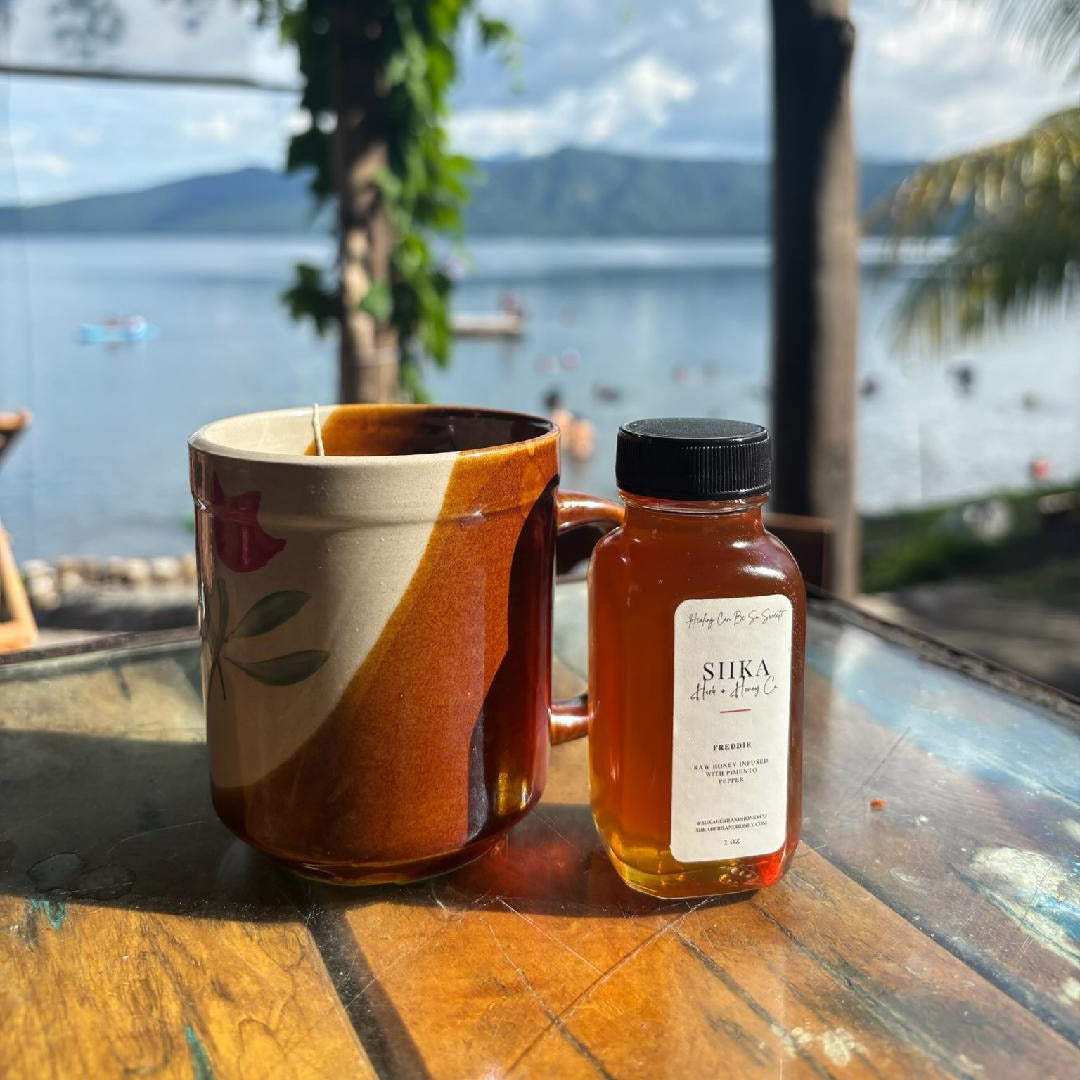 honey in goody bags | SIIKA Herb + Honey Co.