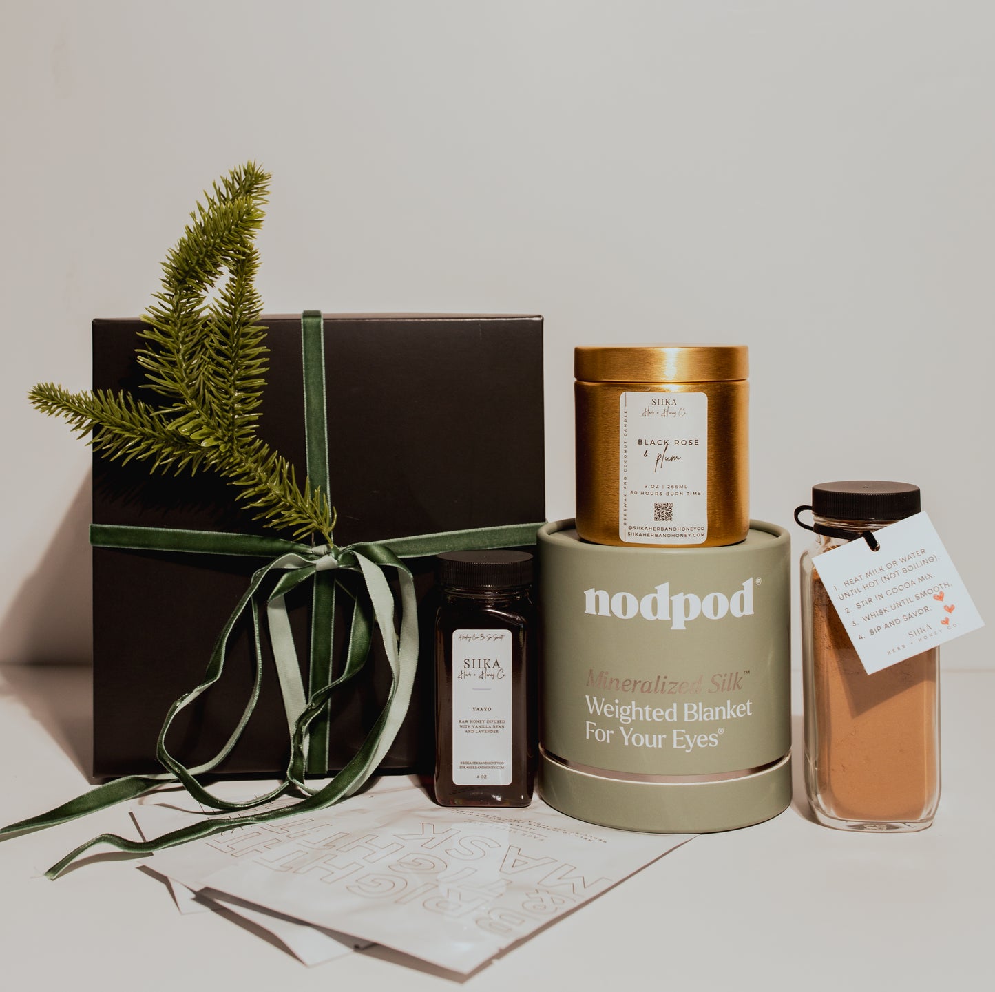 Noir Luxe | Holiday Gift Box